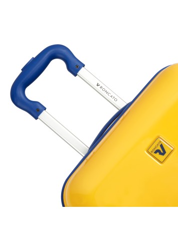 Looney Tunes Cabin Trolley