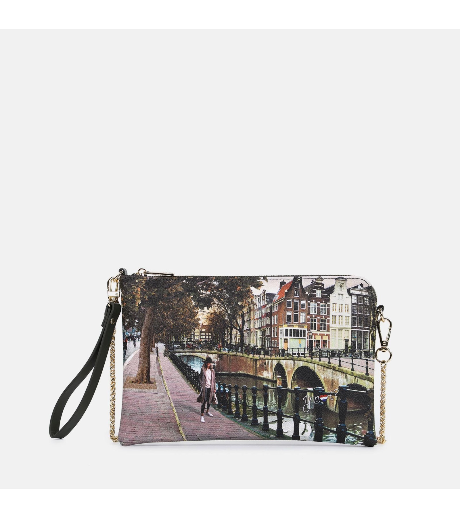YNot clutch Amsterdam Bridge